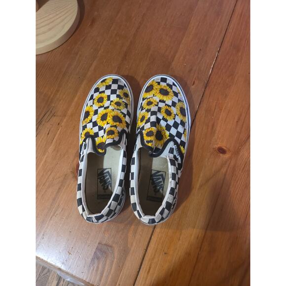 VANS Sun Flower And Checkered Slip Ons Womens Size 9 Mens Size 7.5 Super Cute!!! - Picture 7 of 7